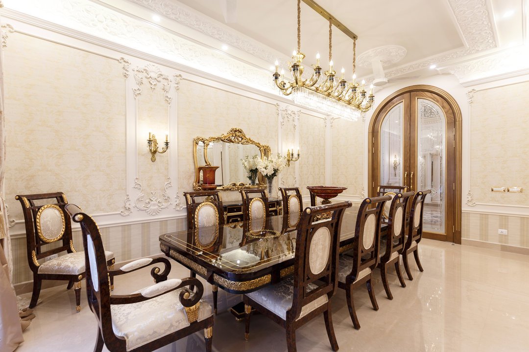Classical Dining